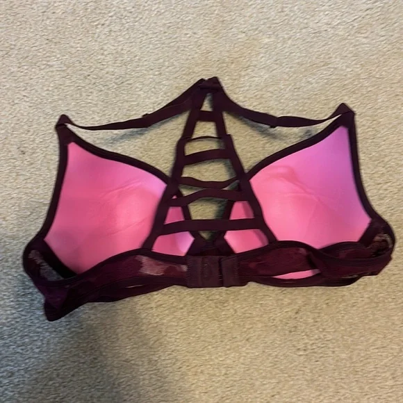 Lot of 2 Victoria Secret Bras - Picture 5 of 5
